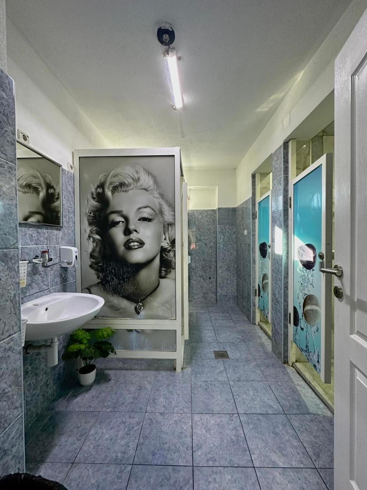 Hostel Herz Banja Luka Bagian luar foto