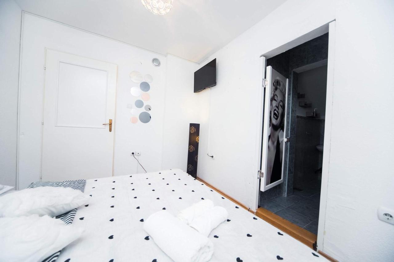 Hostel Herz Banja Luka Bagian luar foto